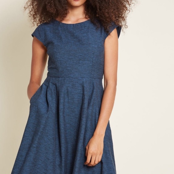 Mata Traders Dress - Picture 1 of 4